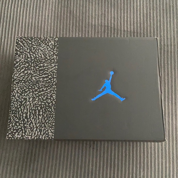 Jordan 3 Retro - Picture 5 of 6